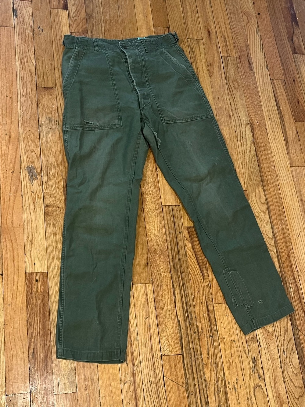 vintage men’s army fatigues